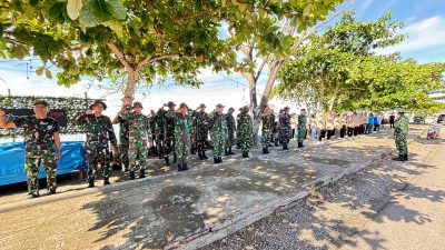 Kodim 1313/Pohuwato Gelar Aksi Jum’at Bersih di Pantai Pohon Cinta Usai Lebaran Ketupat