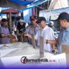 Wabup, Iwan Adam, SH bersama Dinas terkait melakukan Sidak Pasar.