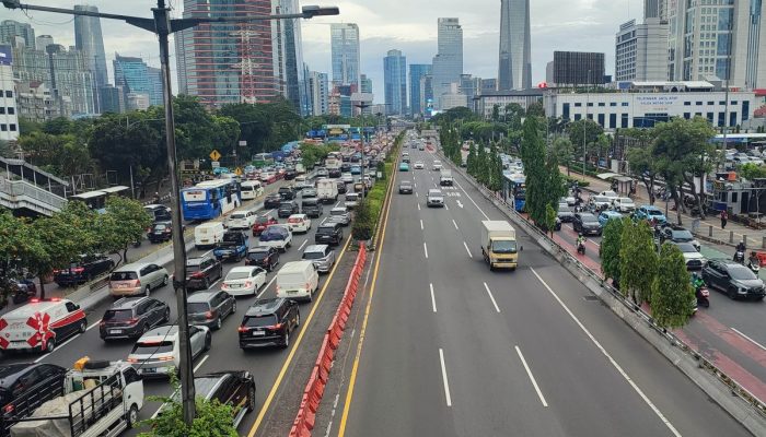 Tol Jakarta Pagi Ini Padat, Ini Titik Macet dan Contraflow