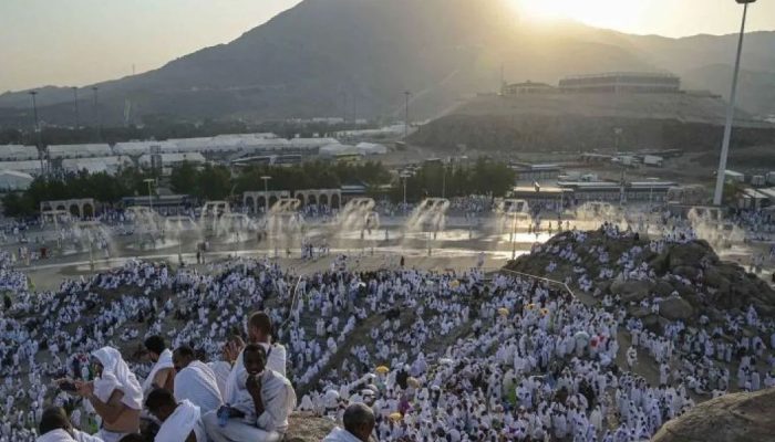 Menhaj Sampaikan Pesan Tri Sukses Penyelenggaraan Haji di Arafah