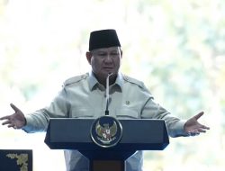 Prabowo: Semua Sekolah Diperbaiki dan Ruang Kelas Diberi Layar Digital