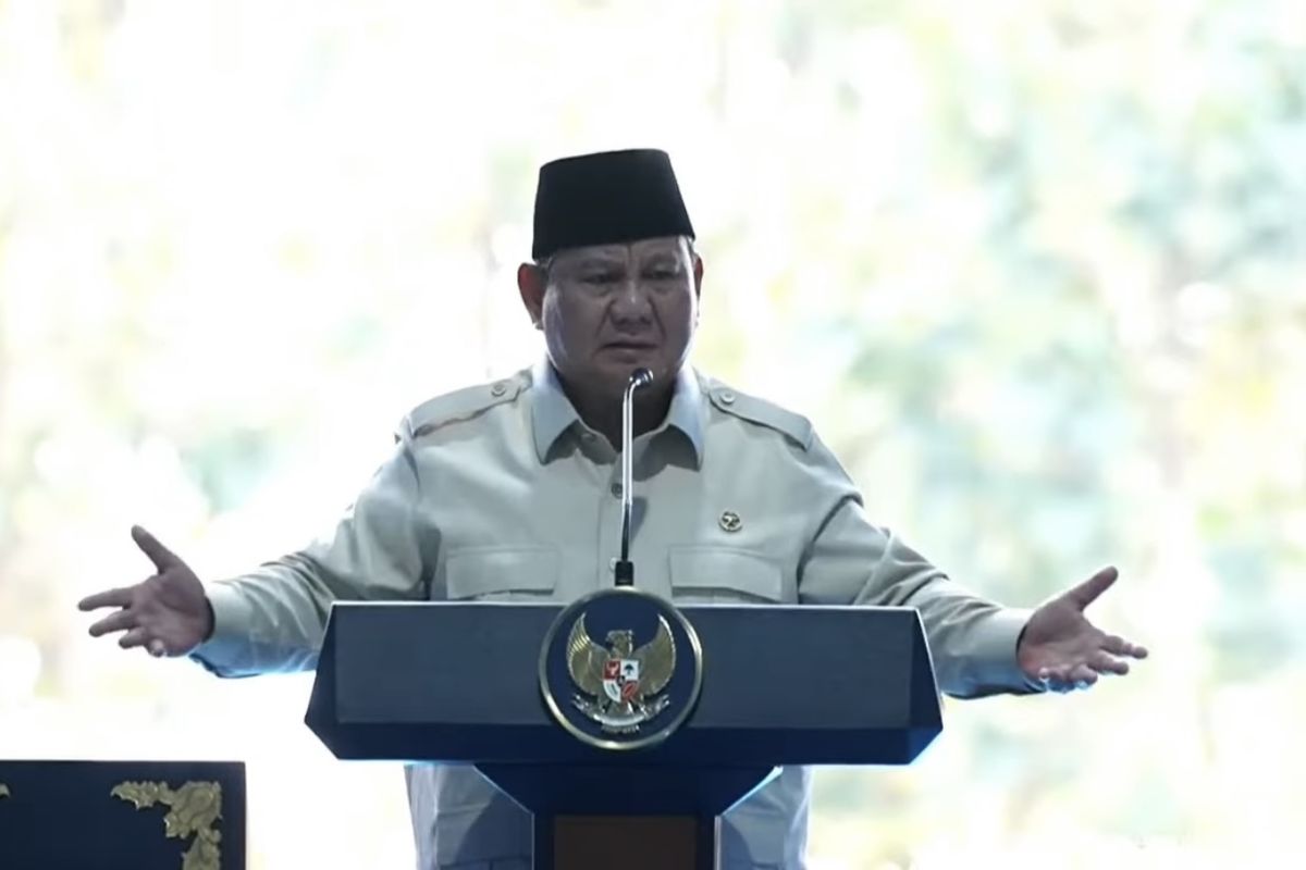 Prabowo: Semua Sekolah Diperbaiki dan Ruang Kelas Diberi Layar Digital