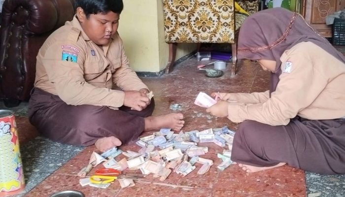 Mirza, Bocah Kelas 4 SD di Bangkalan, Nabung Setahun untuk Beli Kambing Kurban