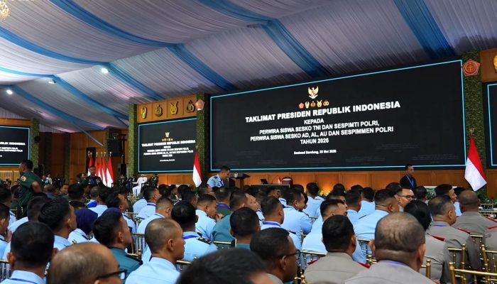 Prabowo Beri Taklimat ke 1.000 Perwira Siswa TNI-Polri di Seskoad Bandung