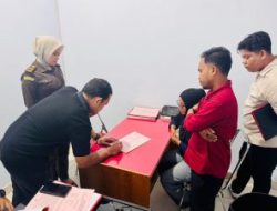 Ditreskrimum Polda Gorontalo Limpahkan Tersangka Kasus Dugaan Penipuan Dan Penggelapan ke Kejaksaan