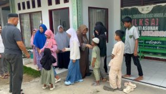 Jelang Idul Adha 1447 H, Dansat Brimob Polda Gorontalo Salurkan Tali Asih ke Panti Asuhan Ummul Mukminin Limboto