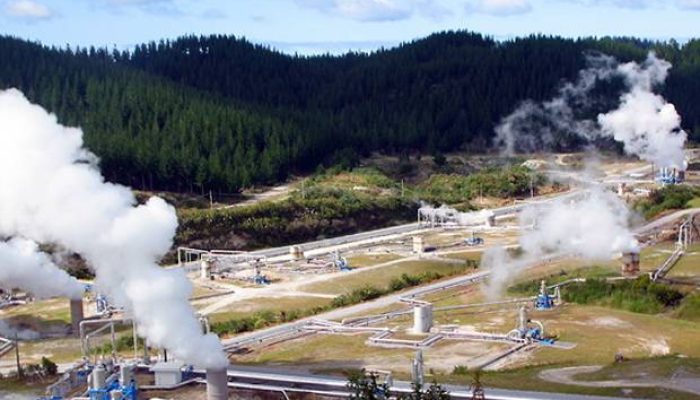 Energi Panas Bumi: Tantangan, Mitos, dan Ekonomi