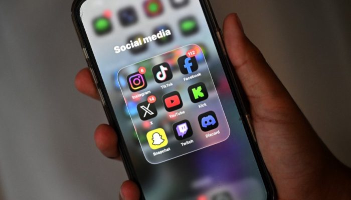 Kemkomdigi: 50,3% Anak Indonesia Terpapar Konten Seksual di Medsos