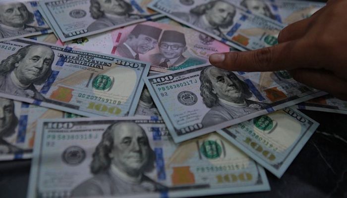 Rupiah Offshore Nyaris Tembus Rp18.000/US$ Kemarin, Hari Ini Dibuka Stagnan
