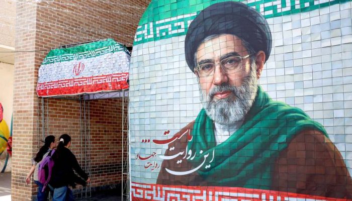 Mojtaba Khamenei Ancam Pangkalan Militer AS di Timur Tengah