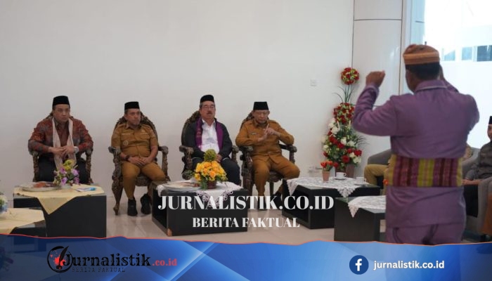 Tamu PENAS XVII Terus Berdatangan, Gusnar Sambut dengan Mopotilolo