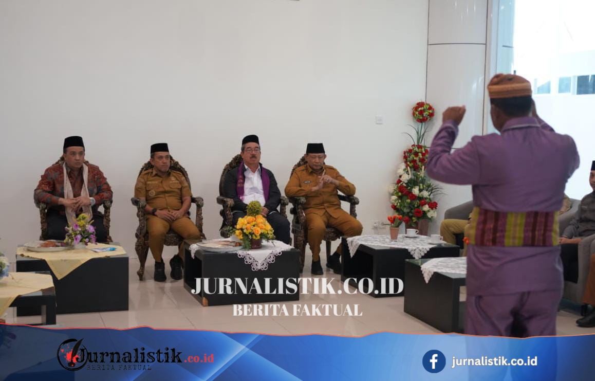 Tamu PENAS XVII Terus Berdatangan, Gusnar Sambut dengan Mopotilolo