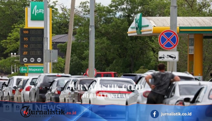 Penjualan BBM dihentikan di Crimea yang diduduki saat Ukraina menarget fasilitas minyak