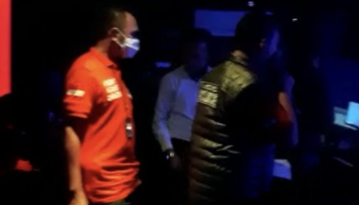 Terjaring Razia di Kafe Karaoke, Kades Kupal Halmahera Selatan Sanusi La Riaga Dibebastugaskan