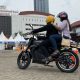 Boncengan Motor: Peran Penumpang untuk Jaga Keseimbangan di Jalur Liburan