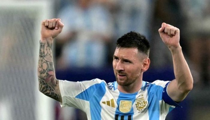Piala Dunia 2026: Messi, Ronaldo, dan Ochoa Bakal Memakai Lencana Penghormatan Khusus