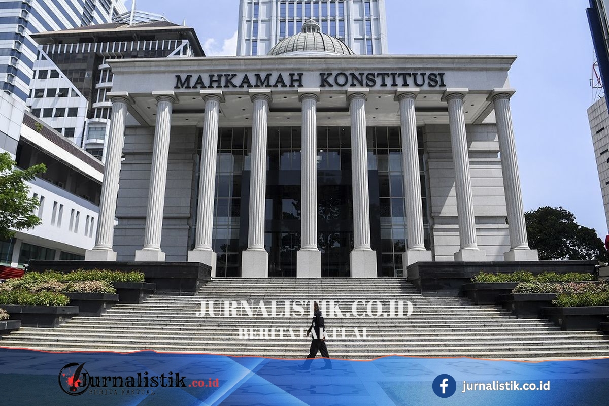 MK Tegaskan Polisi Rangkap Jabatan Sipil Harus Berkaitan dengan Tugas Kepolisian News 18 Juni 2026
