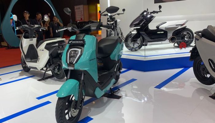 Dadan Hindayana Dicopot, Kontroversi Pengadaan Motor Listrik MBG Kembali Disorot