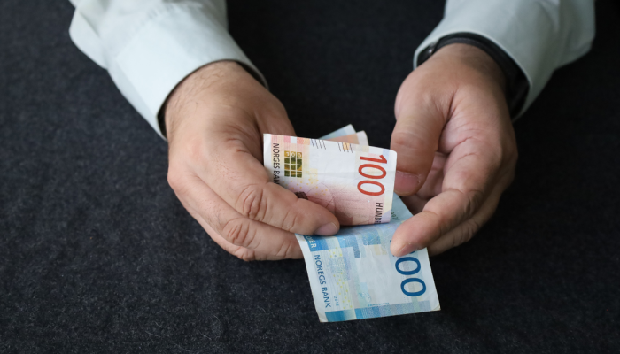 Polemik Upah PPPK Paruh Waktu Maluku Tengah: Dinkes Jelaskan Skema Gaji Nakes, Gubernur Tanggapi