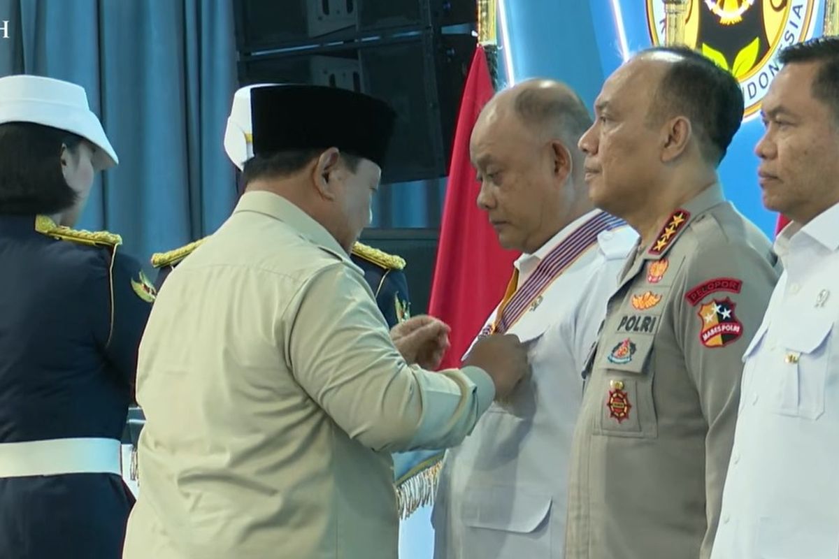 Bintang Jasa di Tengah Bayang-bayang Korupsi News 5 Juni 2026