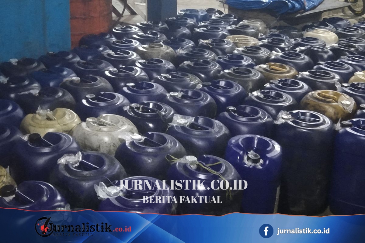 Polisi Tangkap Pelaku Penyalahgunaan Biosolar di Pasaman Barat, 31 Jeriken Diamankan Regional 19 Juni 2026