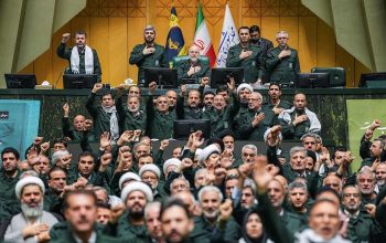 Iran Pelajari Usulan Kesepakatan Damai, Trump Sebut Dialog Tetap Berjalan