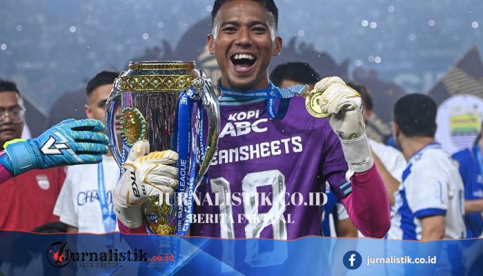 Yoo Jae-hoon Beri Ucapan untuk Kiper Persib Teja Paku Alam