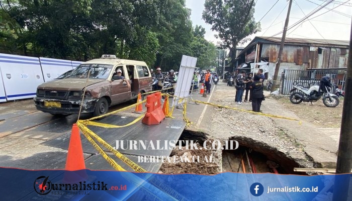 Potensi Bahaya Jika Jalan Ambles di Jakarta Terus Berlanjut: Infrastruktur Ambruk hingga Kecelakaan