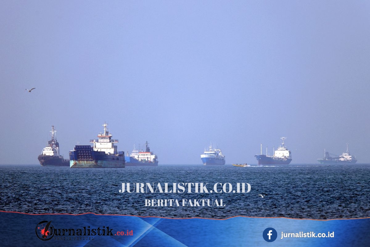 Iran Tak Mau Lepaskan Kendali Selat Hormuz, Beda dari Klaim Trump? Global 12 Juni 2026