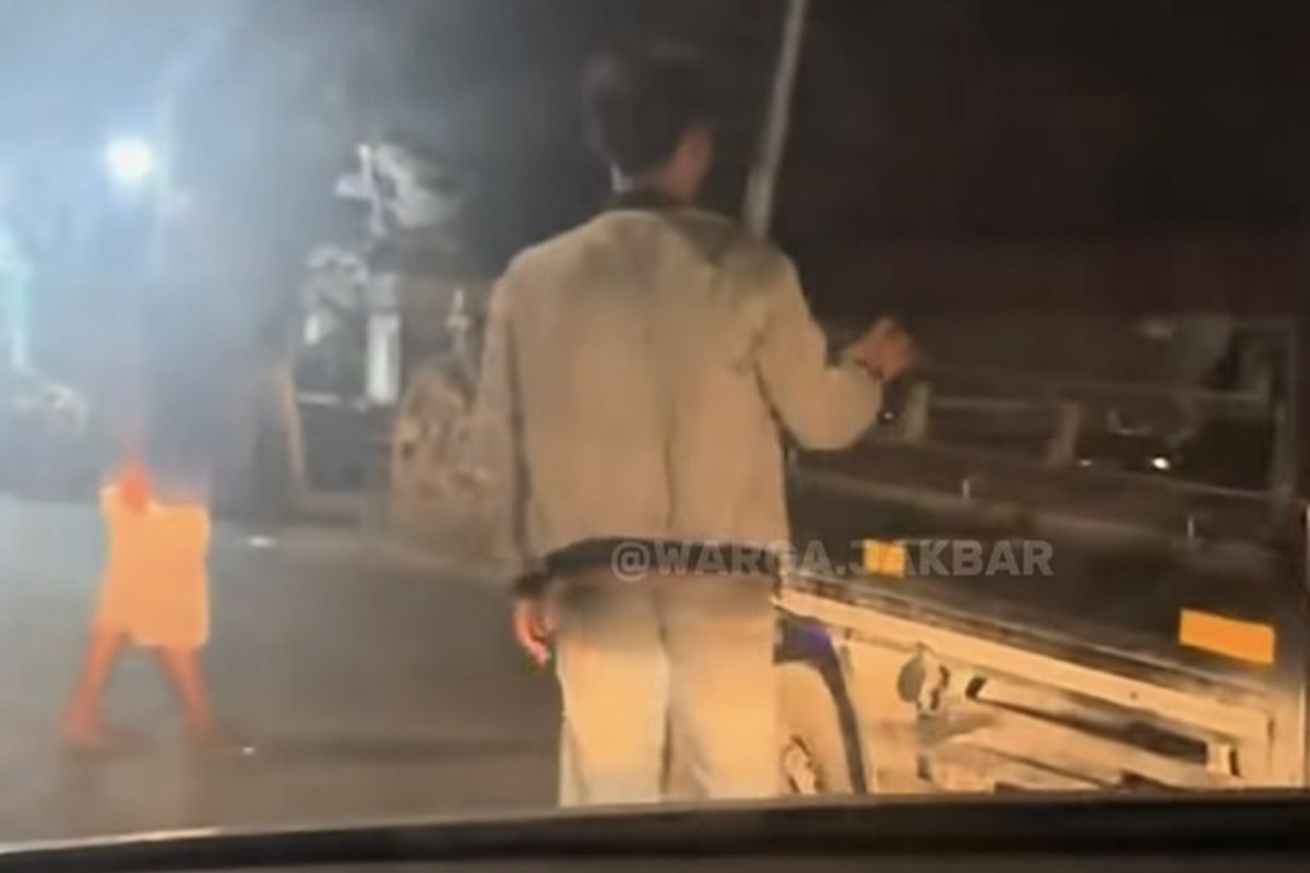 Warga Sebut Pak Ogah di Kapuk Jakbar Sering Palak Sopir Truk dan Plat Luar Daerah News 3 Juni 2026