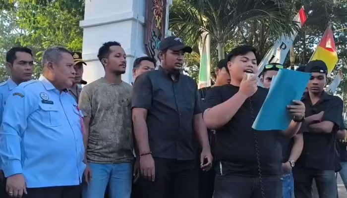 Juni Gultom Didesak Mundur dan Diancam Mutasi ke Papua, Ini Responsnya