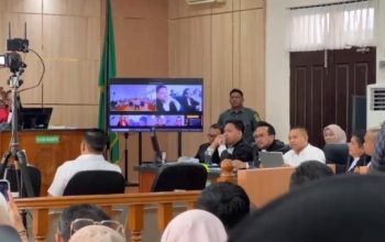 Debat Panas Abdul Wahid dan SF Hariyanto di Sidang Tipikor, Ungkap Keretakan Hubungan Elite Riau Regional 3 Juni 2026
