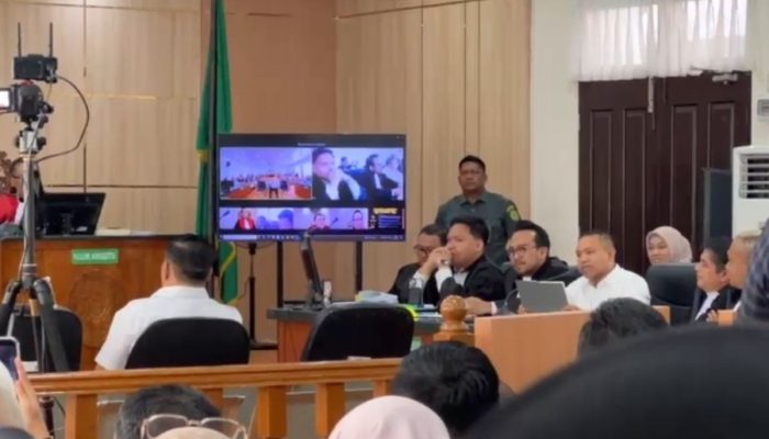 Adu Argumen Abdul Wahid dan SF Hariyanto di Sidang Tipikor Singkap Retaknya Elite Riau