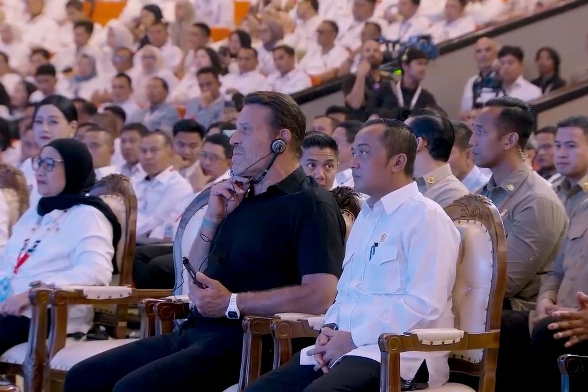 Di Depan 12.000 Penggerak MBG, Prabowo Bawa Pengusaha AS Kaya yang Dulu Sangat Miskin News 4 Juni 2026