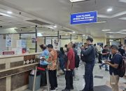 Pemutihan Pajak Kendaraan DKI Diserbu Warga, Antrean Mengular di Samsat Jakbar News 4 Juni 2026