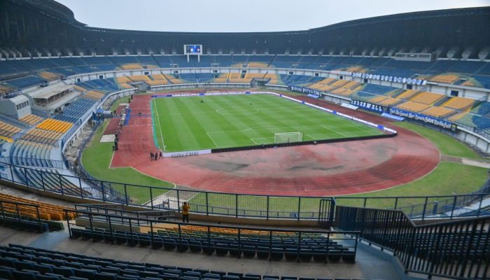 Perkara Rumput GBLA: Persib Terancam Pindah Kandang