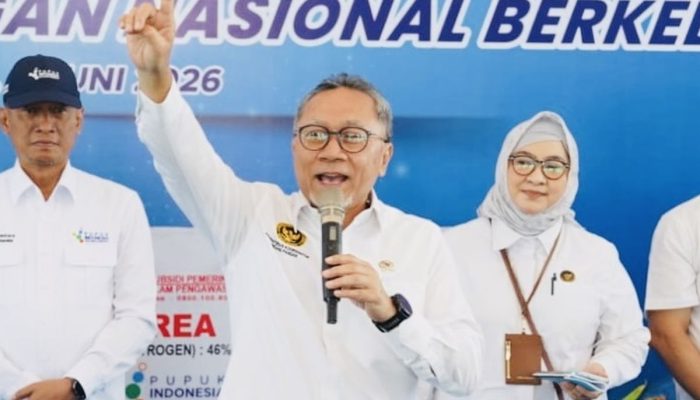 Zulhas Geram Harga Sawit Anjlok, Jika Ada yang Beli di Bawah Rp 2.000 Laporkan