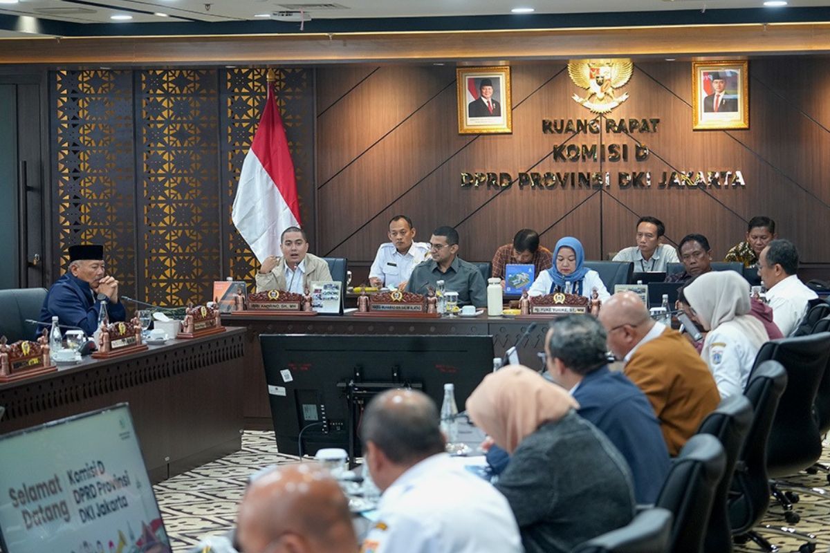 Komisi D DPRD DKI Jakarta Kawal Program Penataan Kawasan Permukiman hingga Pengelolaan Sampah News 5 Juni 2026
