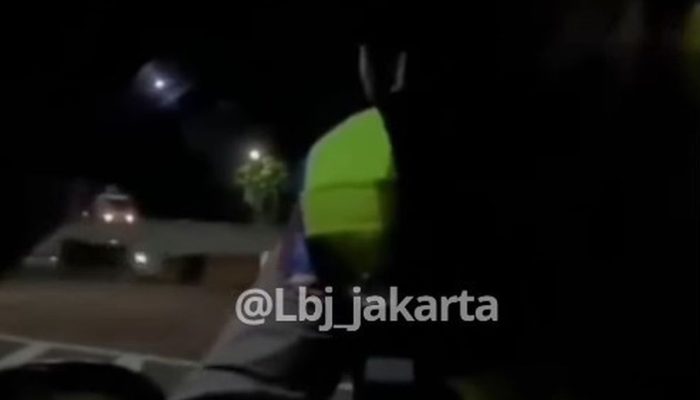Polisi Lalu Lintas Minta Diisi Saldo Kartu Elektronik Rp 300.000, Tertawa Saat Ditawar: Ya Udah Cepek
