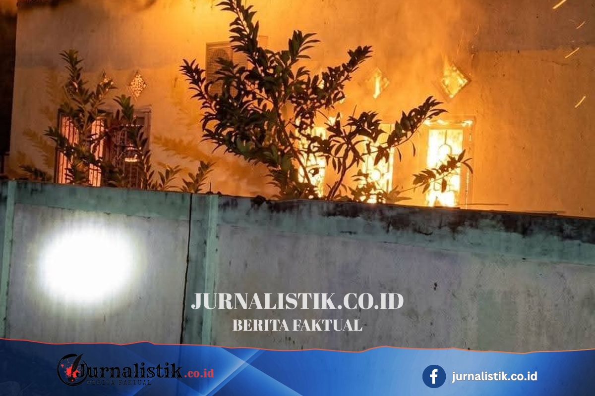 Pagi Didemo, Kantor Desa Sampungu di Bima Ludes Terbakar pada Malamnya Regional 6 Juni 2026
