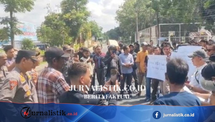 Karyawan Perusahaan Diserang Sajam dan Senapan, Warga Inhu Demo Polisi, Minta Aktor Intelektual Ditangkap