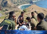 Turis China Pingsan Saat Trekking di Pulau Padar, Tetap Teruskan Wisata Usai Dievakuasi