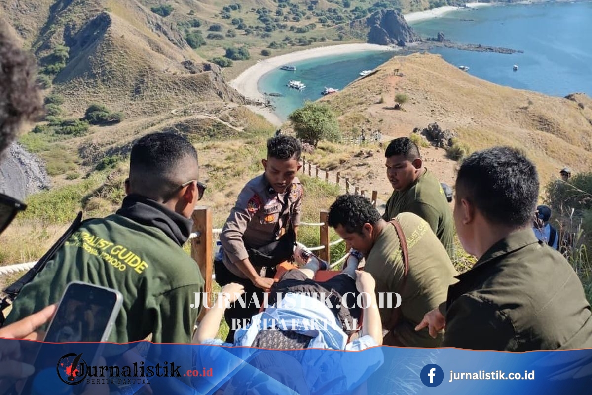 Turis China Pingsan Saat Trekking di Pulau Padar, Tetap Lanjut Wisata Usai Dievakuasi Regional 7 Juni 2026