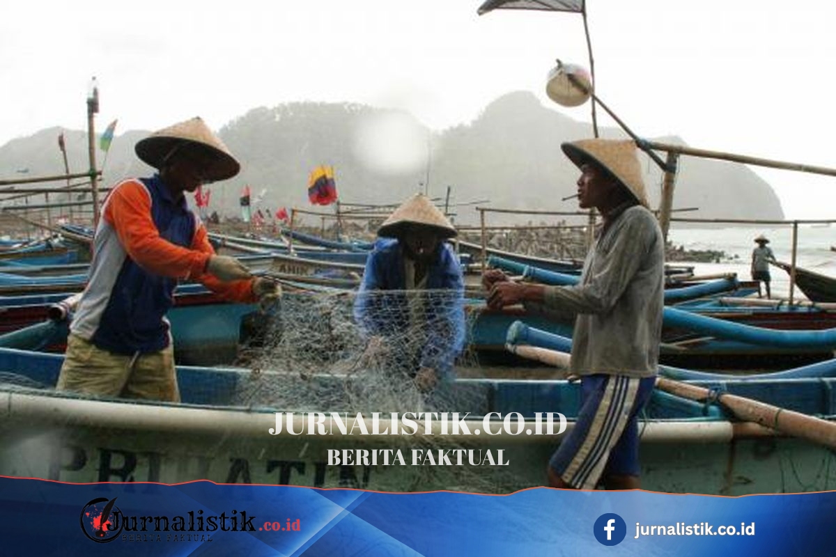 Nelayan Sambas Keluhkan Jatah Solar Subsidi Tak Cukup, Terpaksa Beli Rp 18.000 per Liter Regional 9 Juni 2026