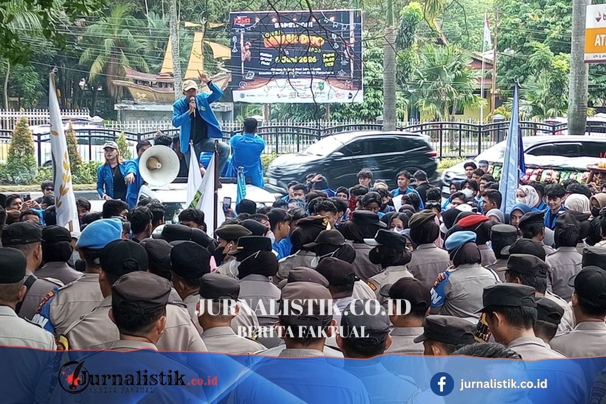 Demo di DPRD Riau, Mahasiswa UIR Desak Pemerintah Audit Program Makanan Bergizi Gratis Regional 12 Juni 2026