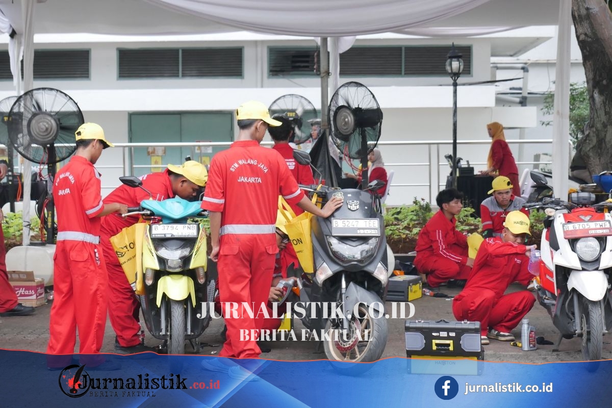 Ganti Oli Massal 2.500 Motor Guru Cetak Rekor MURI Otomotif 12 Juni 2026
