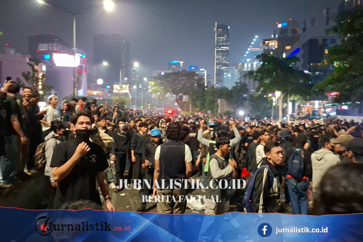 Masih ada Massa Demo Bertahan di Dukuh Atas Jakpus, tapi Tak Pakai Almamater Kampus News 12 Juni 2026