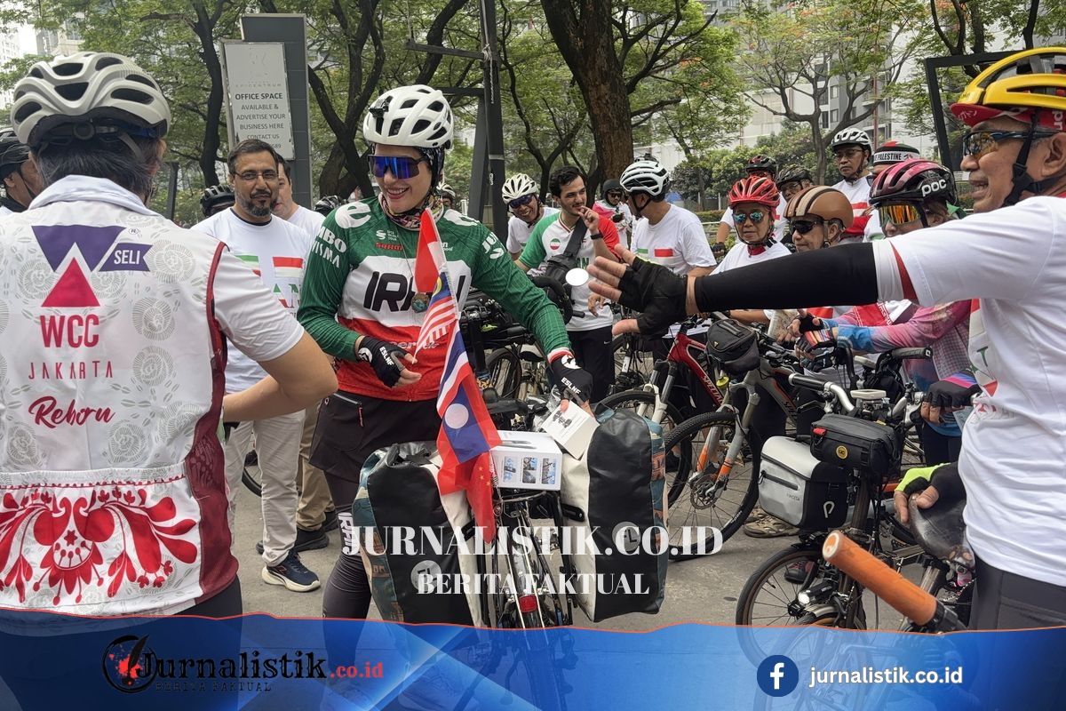 Pesepeda Iran Arezoo Eskandari Gowes dari China Sampai Jakarta, Bawa Pesan Perdamaian News 14 Juni 2026