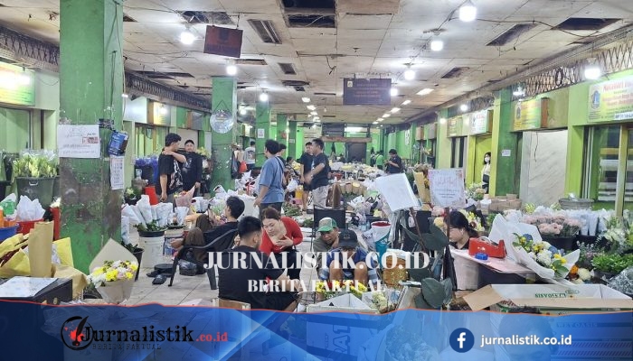 Kelangkaan Mawar di Rawa Belong Jakbar Bikin Harga Tembus Rp 150.000 per Ikat