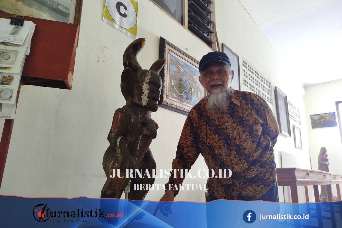 63 Tahun Menjaga Jejak Sejarah Blambangan: Pengabdian Thomas Racharto untuk Generasi Penerus Regional 15 Juni 2026